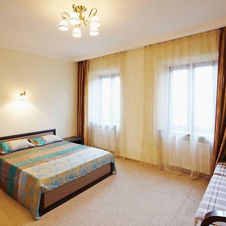 Уютная Квартира На Площади Рынок Lvov Exteriér fotografie
